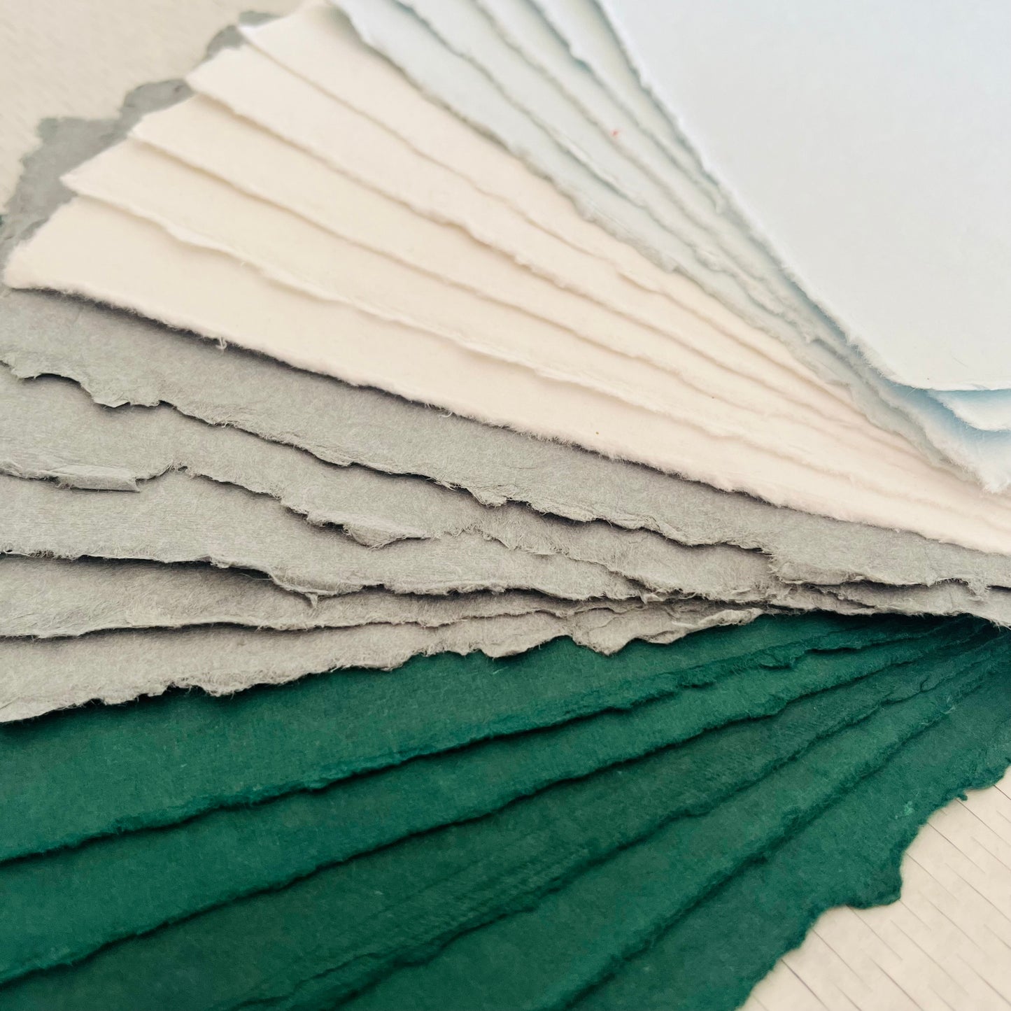 Deckled edge paper set - Oriandcalli