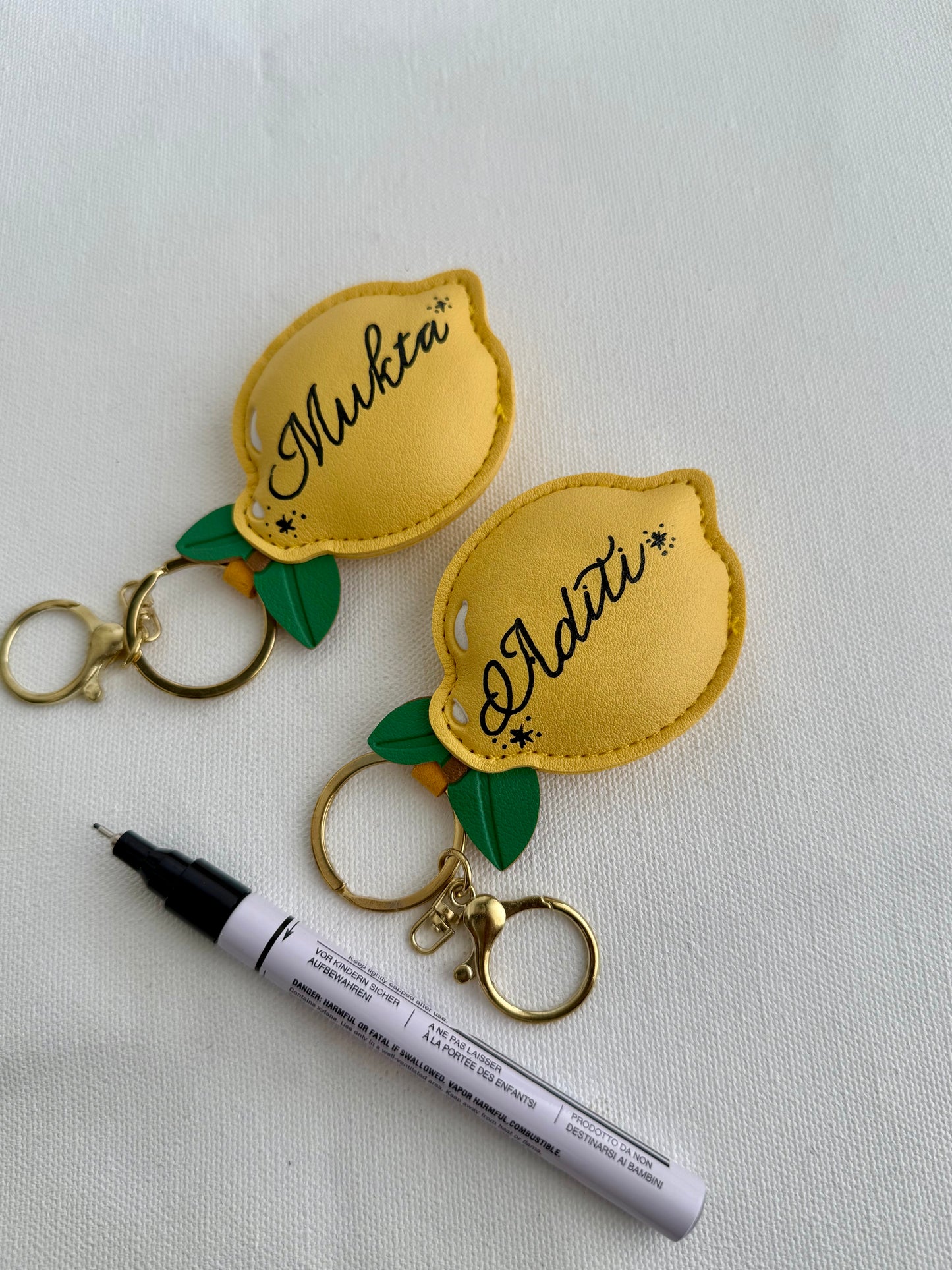 Lemmon tags with keychain - Oriandcalli