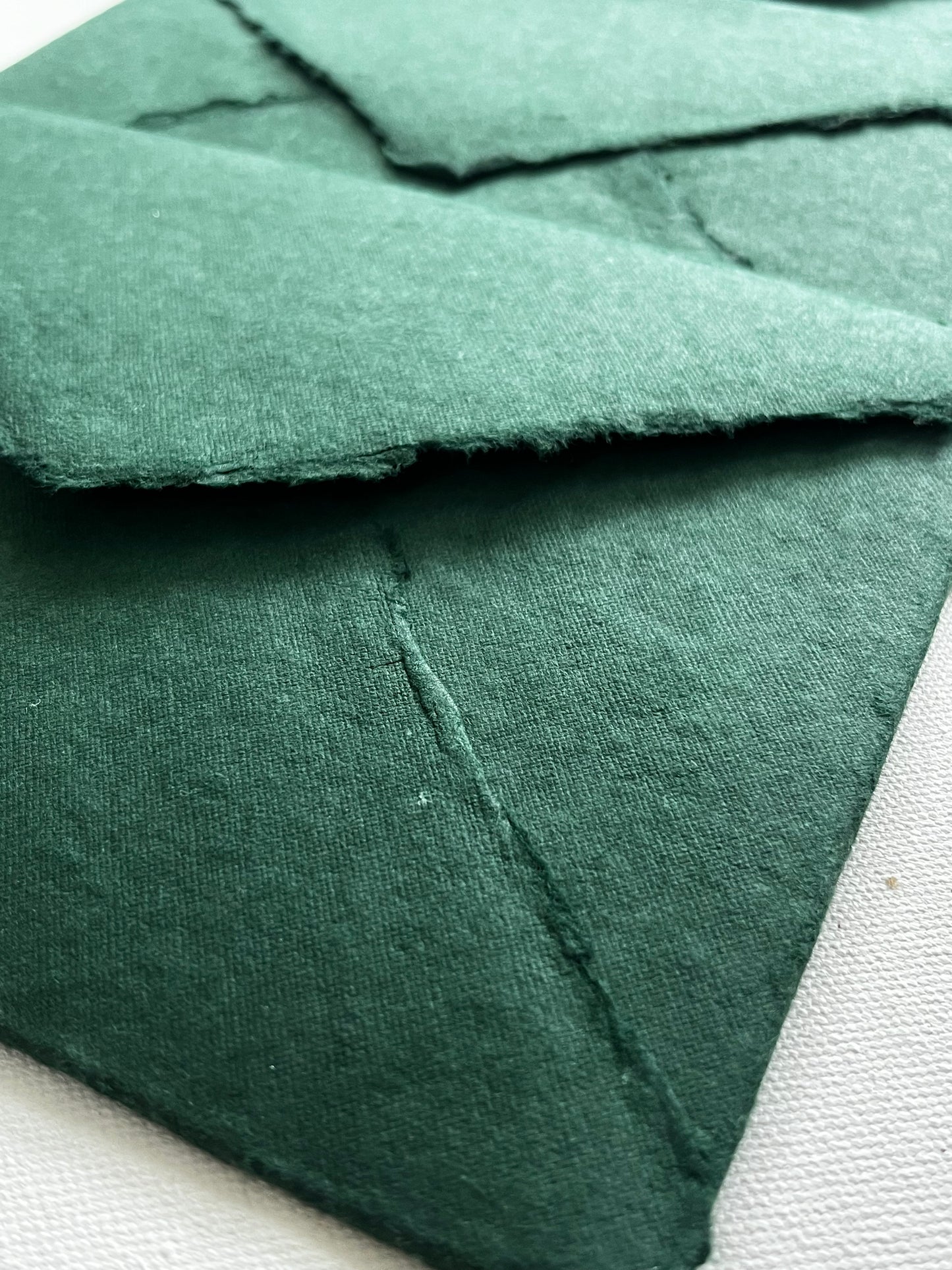 Bottle green envelope with card - Oriandcalli