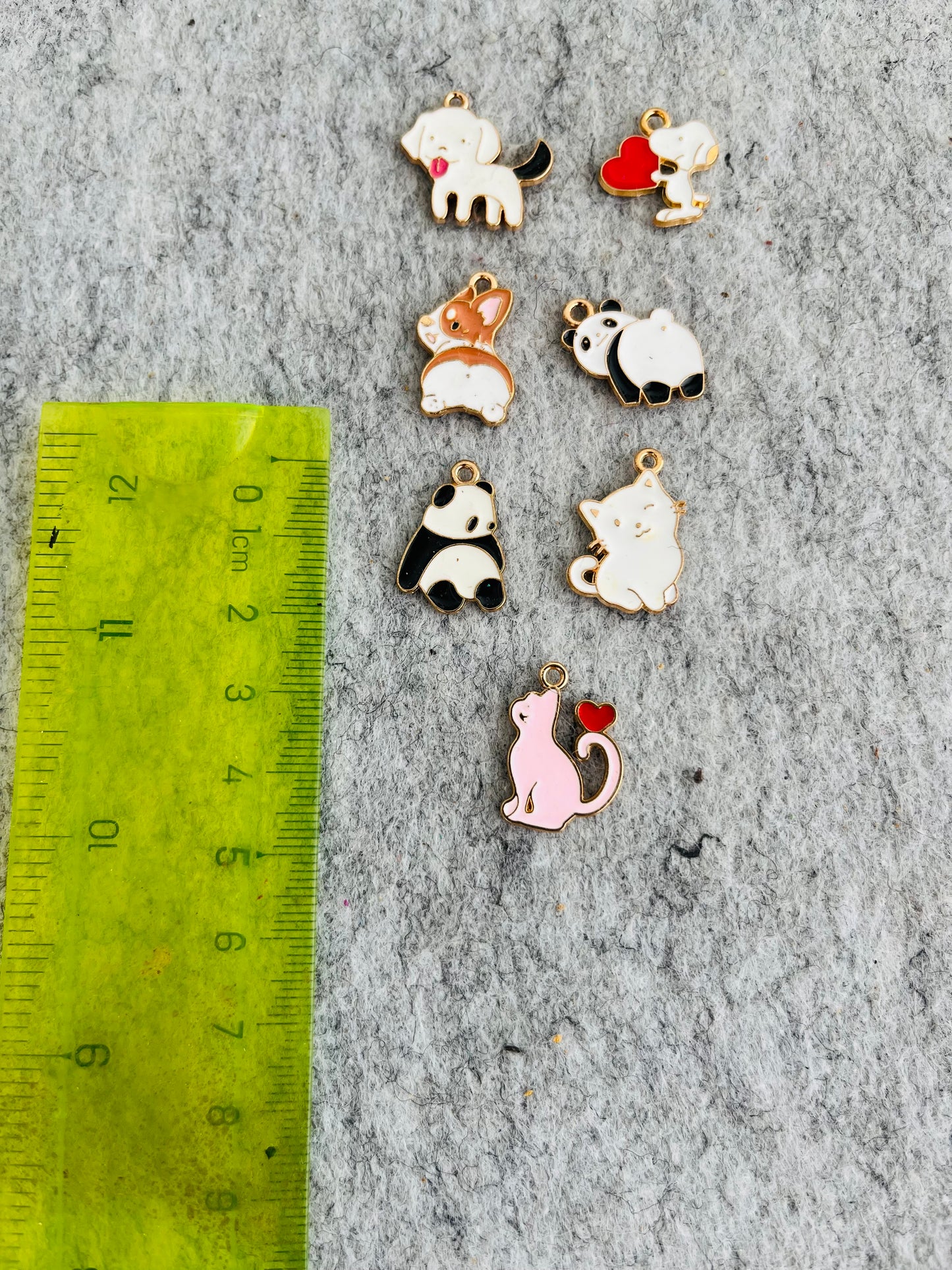 Metal charm set 1