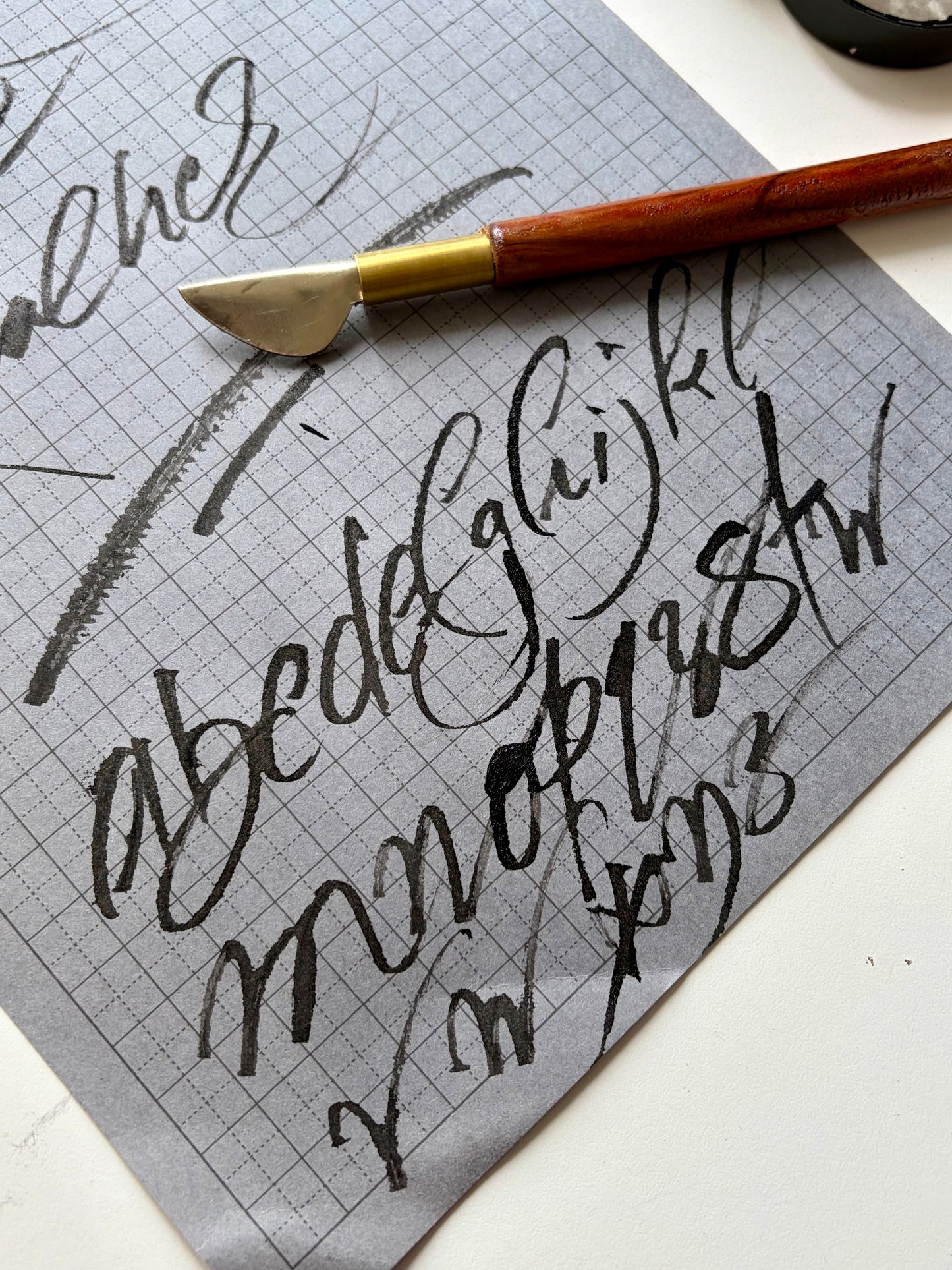 Ruling pen