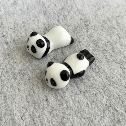 Pen Rest Group 6 - Oriandcalli