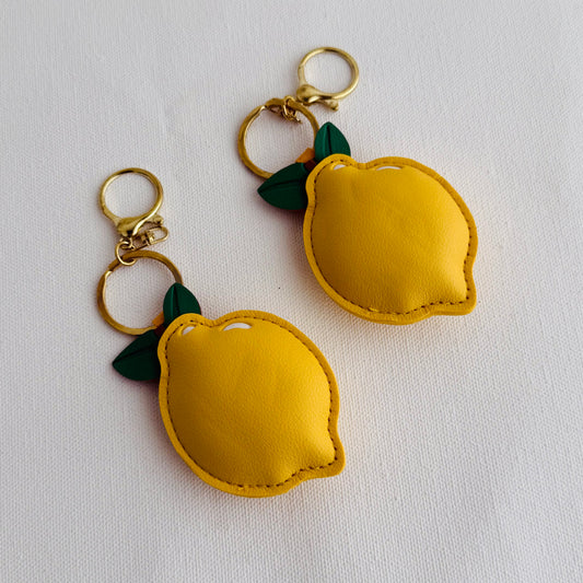 Lemmon tags with keychain