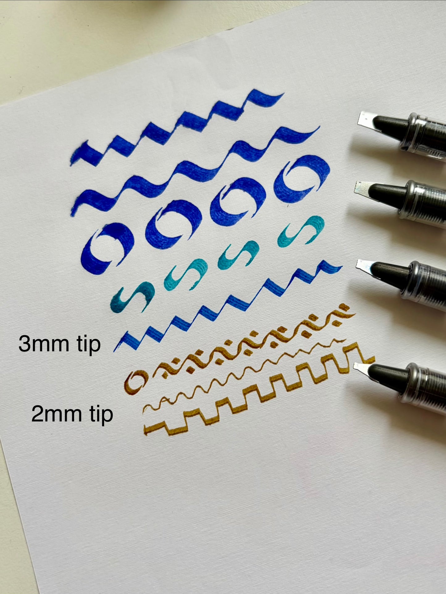 Flat tip pens