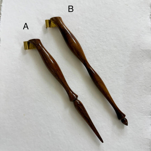 Wooden oblique holder