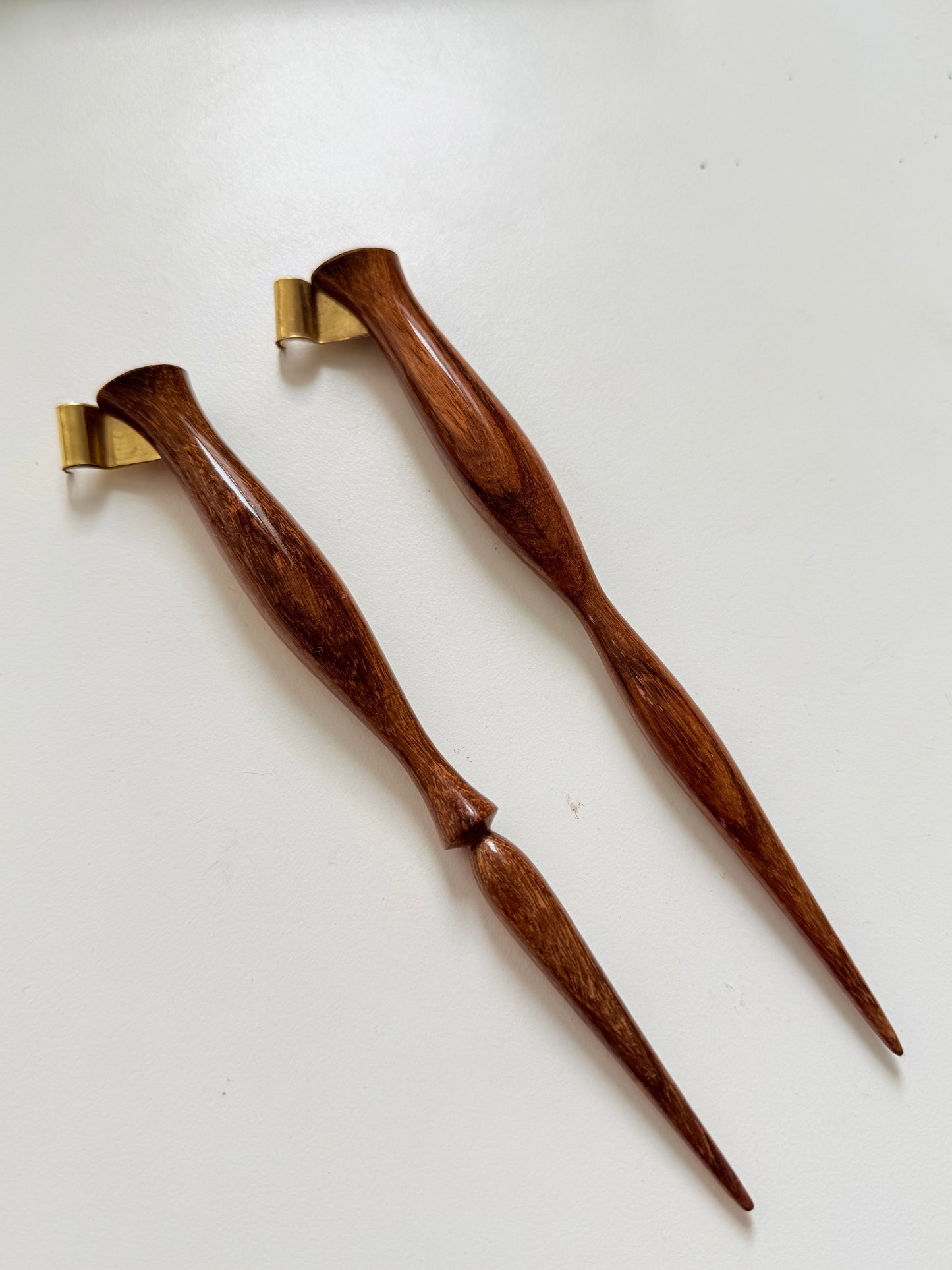 Wooden oblique holder