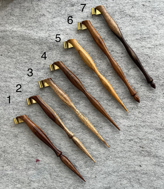 Wooden oblique holder
